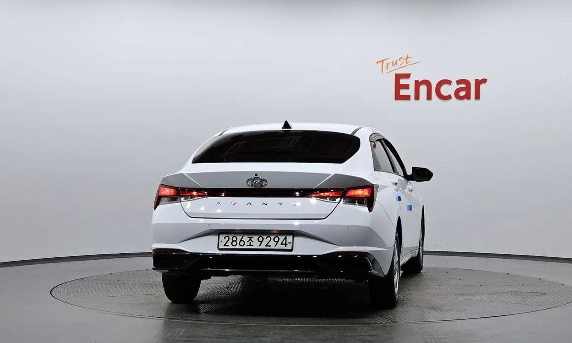 Hyundai AVANTE 2022 из KR, фото 9