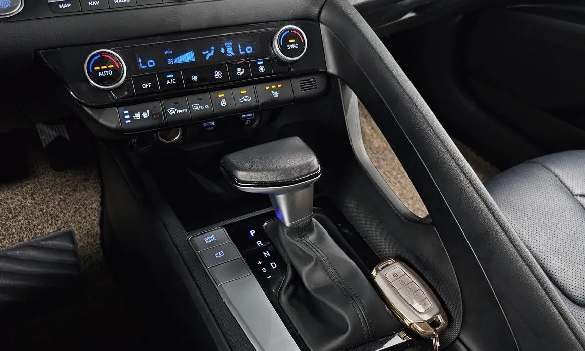 Hyundai AVANTE 2022 из KR, фото 7