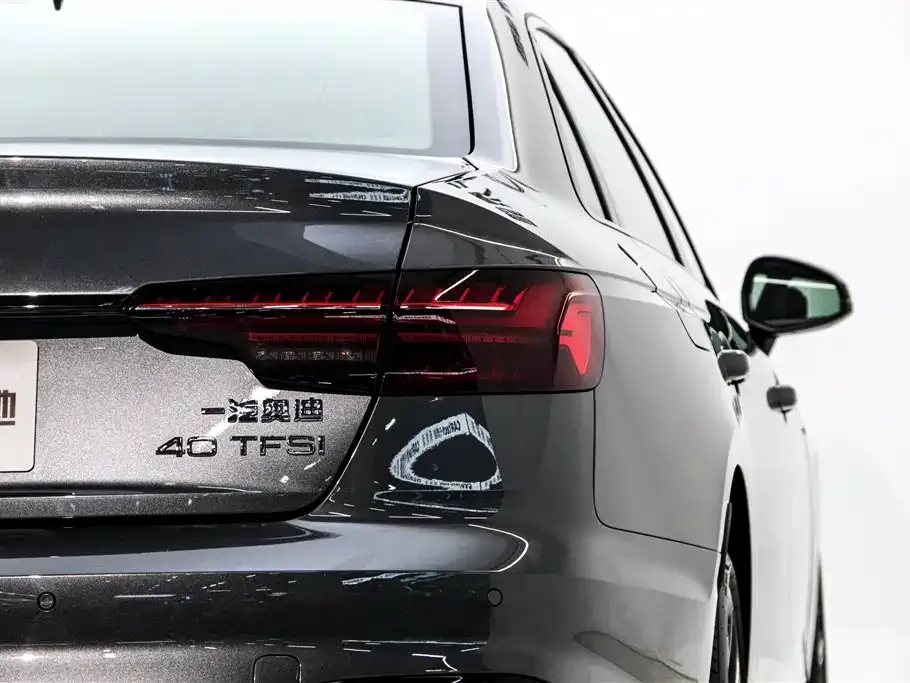 Audi A4L — фото 7