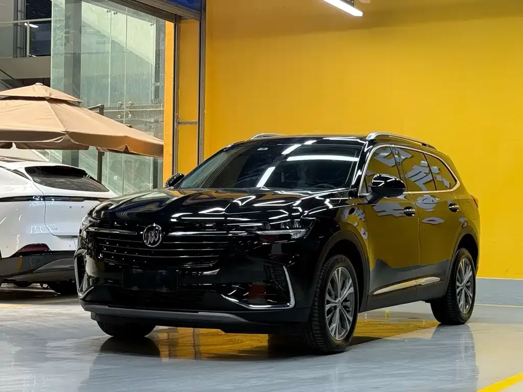 Buick Envision Plus — фото 1