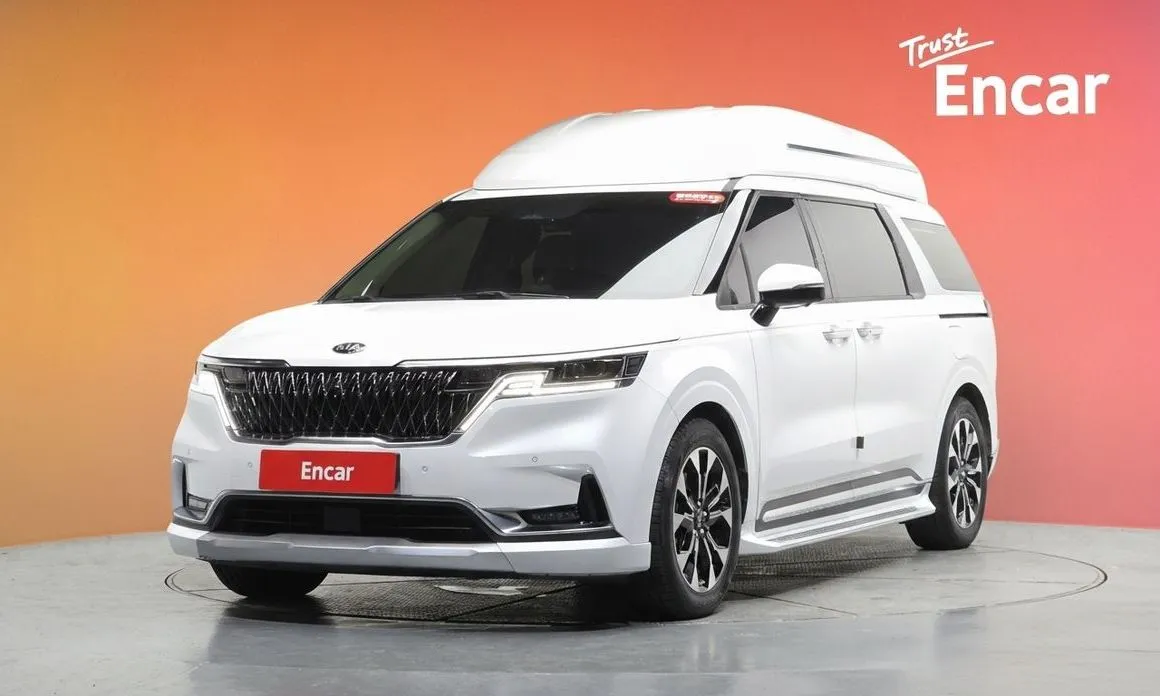 Kia Carnival — фото 1