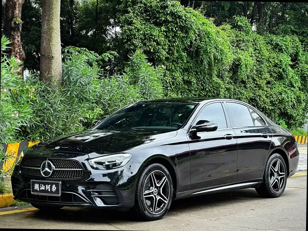 Mercedes-Benz E-Class (Import) — фото 1