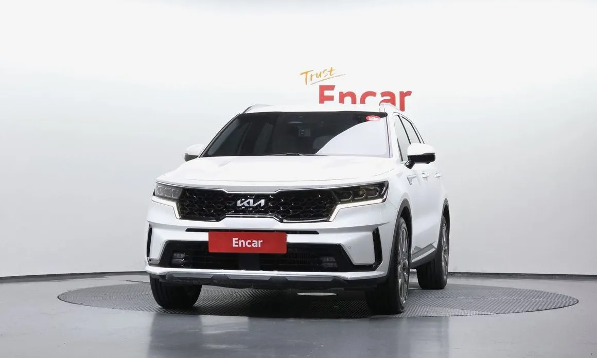 Kia Sorento — фото 5