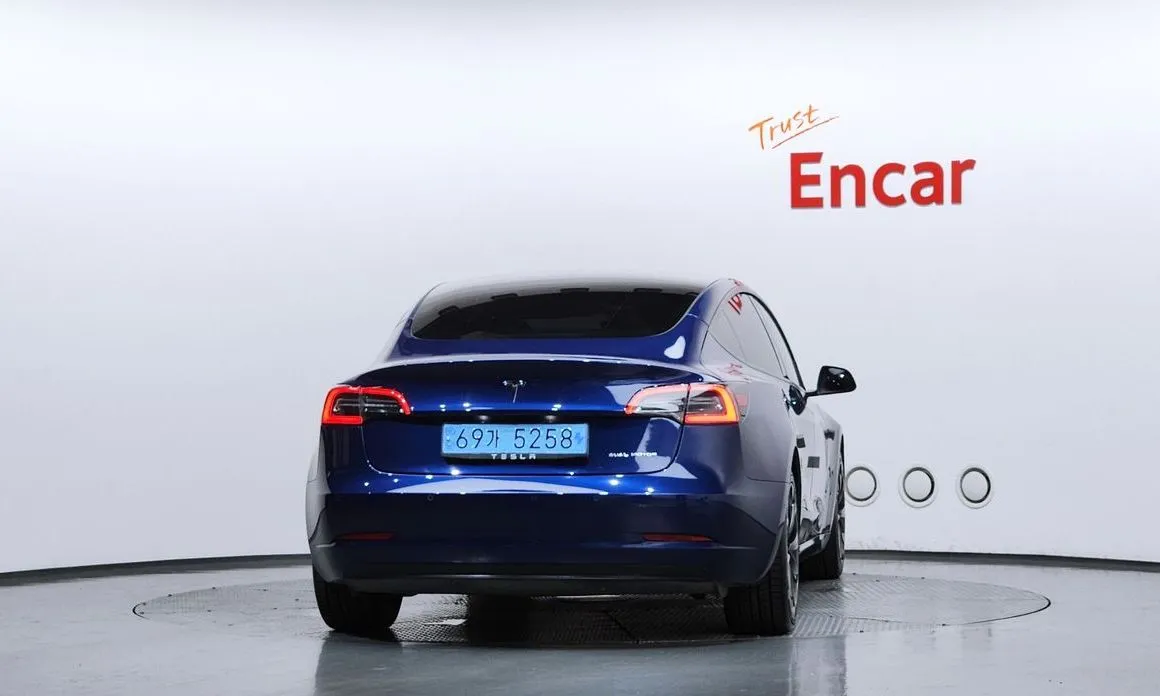Tesla Model 3 2021 из KR, фото 4