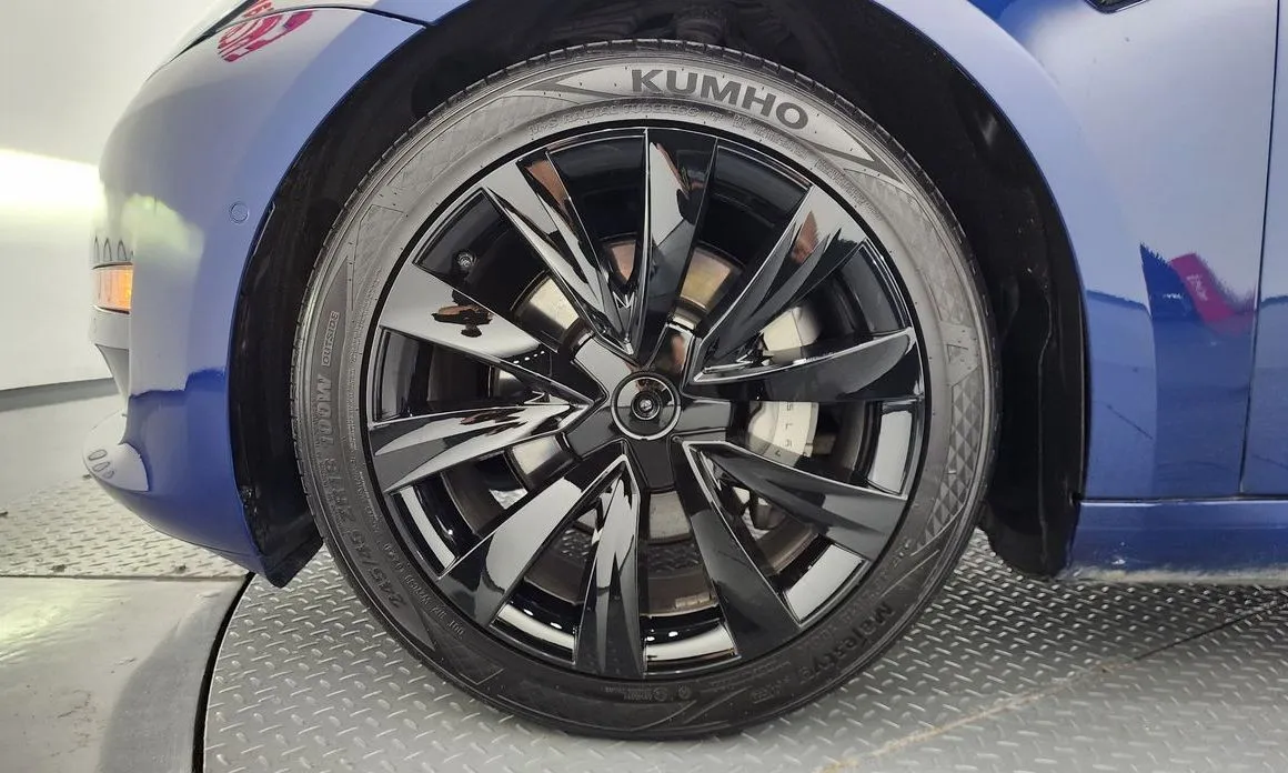 Tesla Model 3 2021 из KR, фото 9