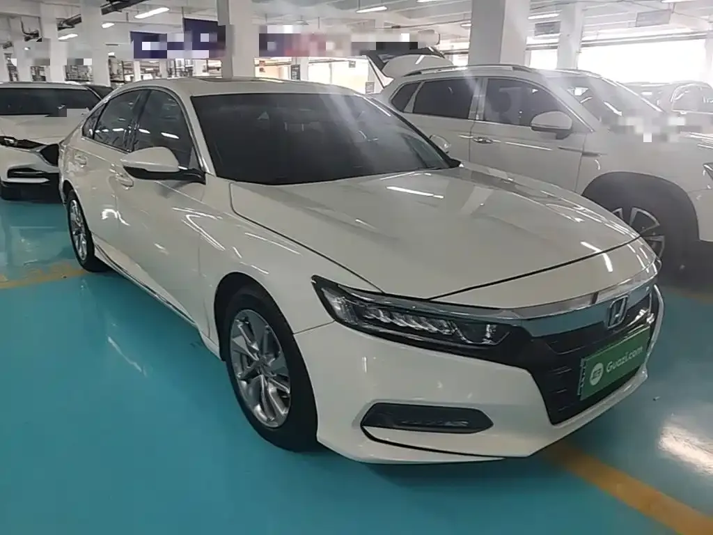 Honda Accord — фото 3