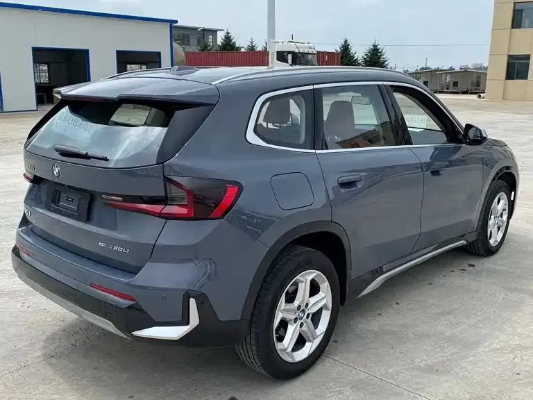 BMW X1 — фото 2