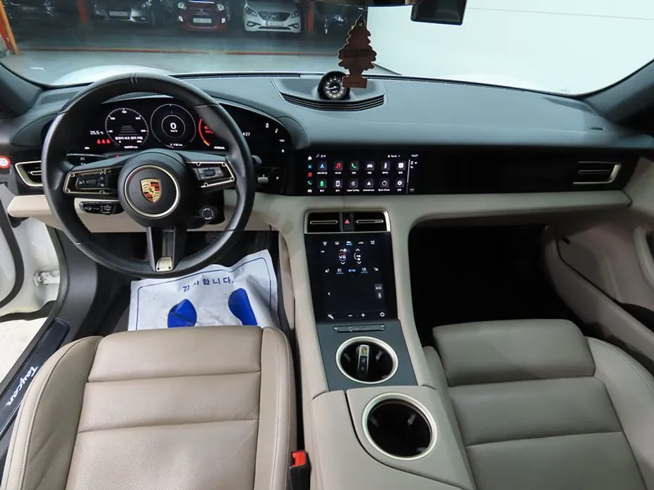 Porsche Taycan 2023 из KR, фото 10