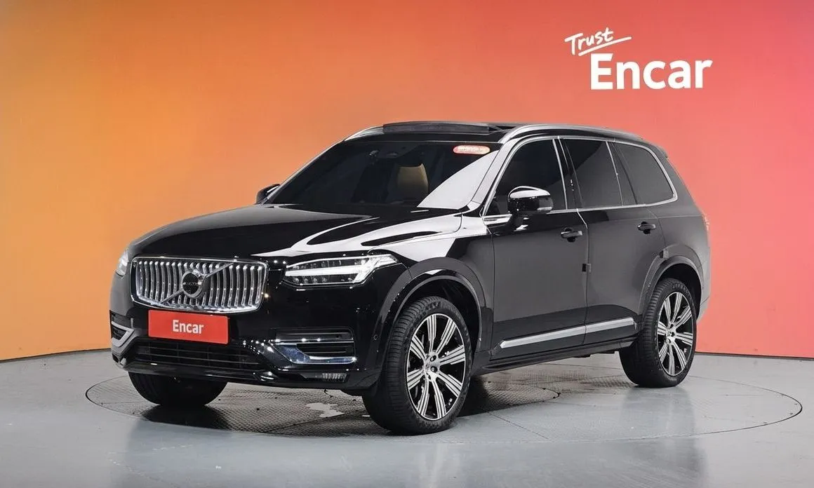 Volvo XC90 — фото 1