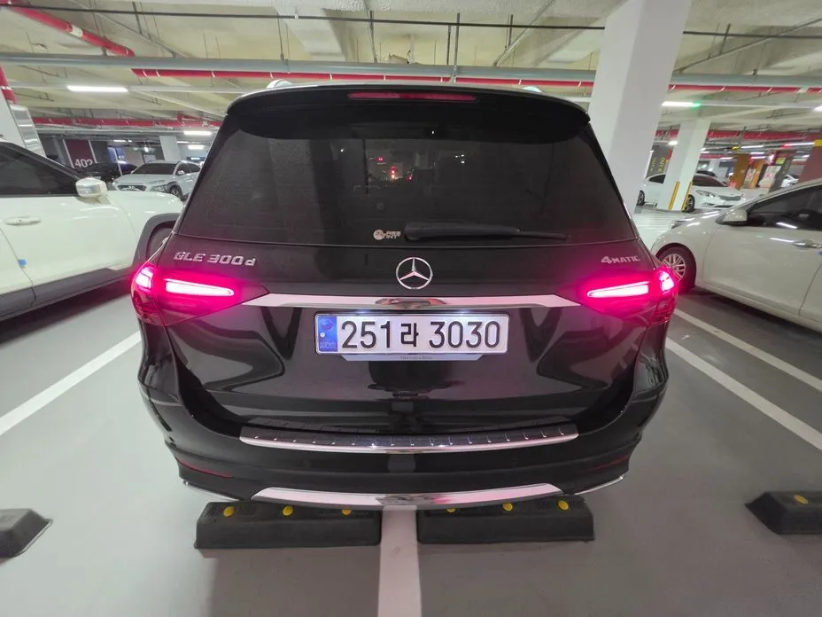 Mercedes-Benz GLE-Class — фото 9