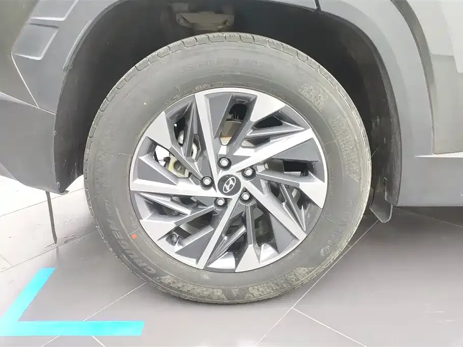 Hyundai Tucson — фото 2