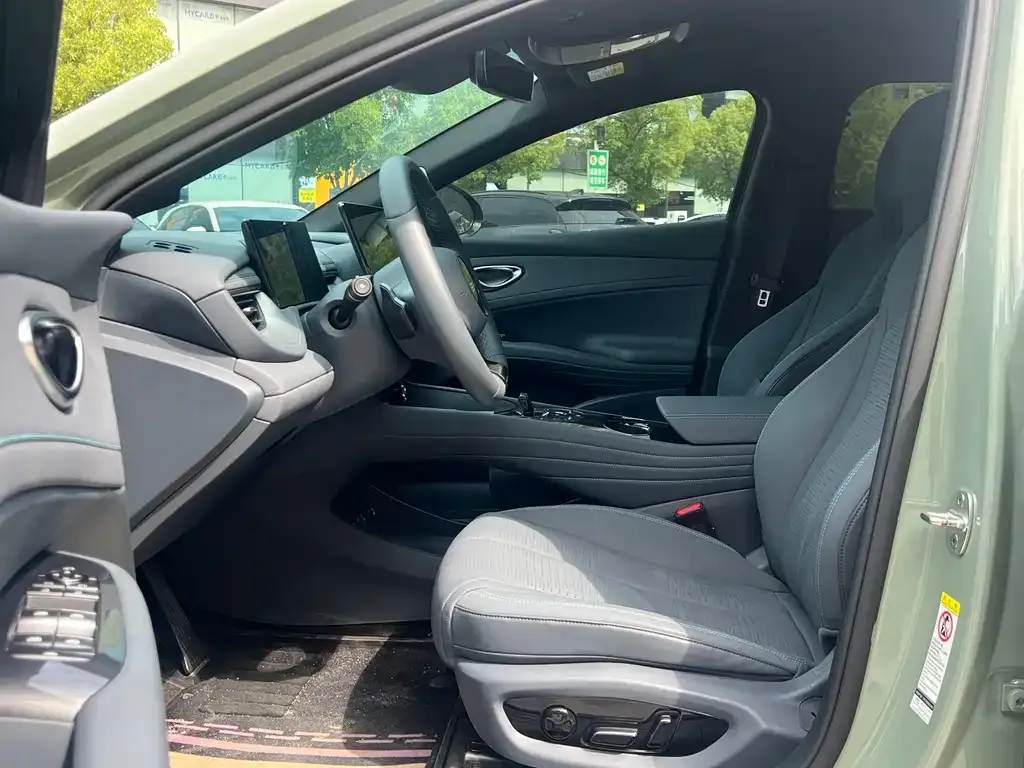 BYD Seal 06GT — фото 2