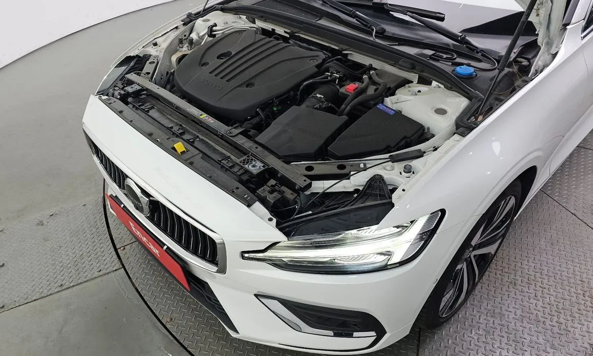 Volvo S60 2024 из KR, фото 10