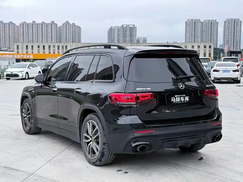 Mercedes-Benz GLB AMG — фото 4