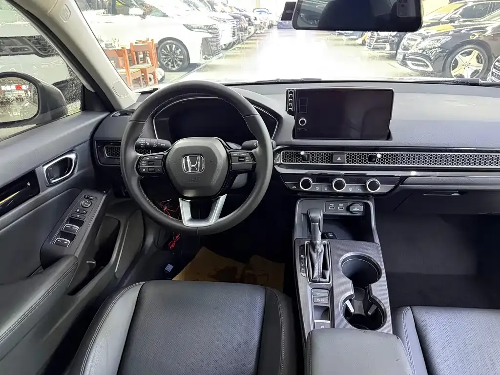 Honda Civic — фото 8