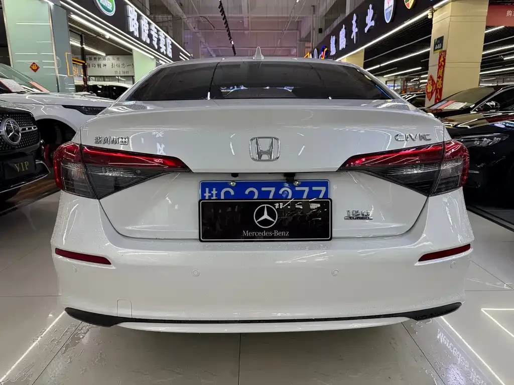 Honda Civic — фото 6