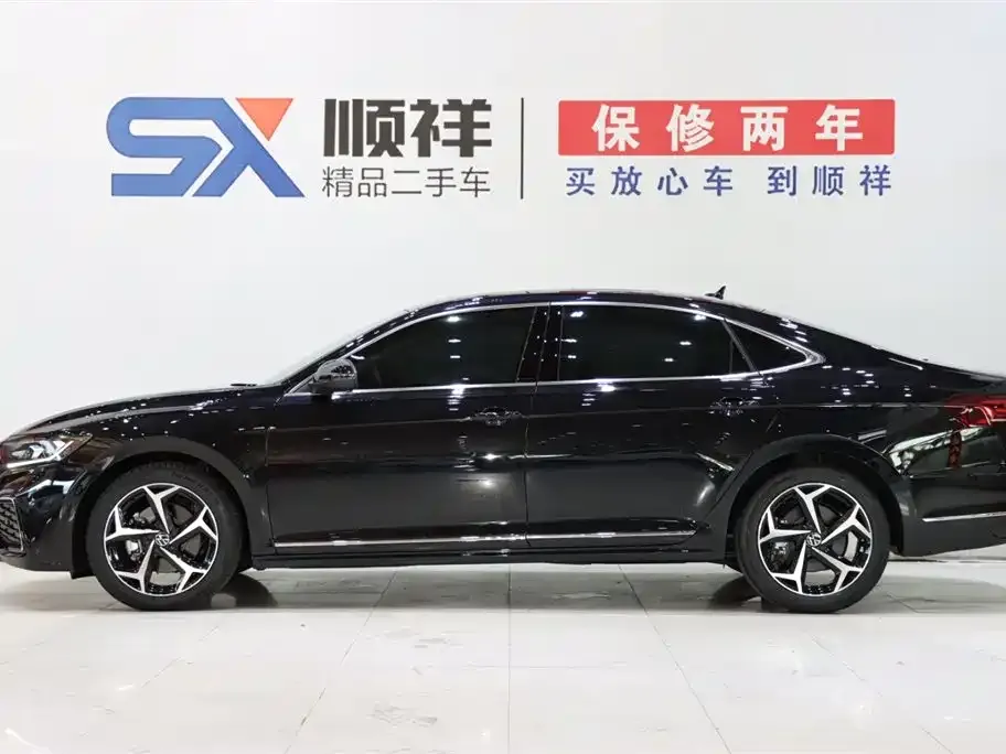 Volkswagen Passat — фото 10
