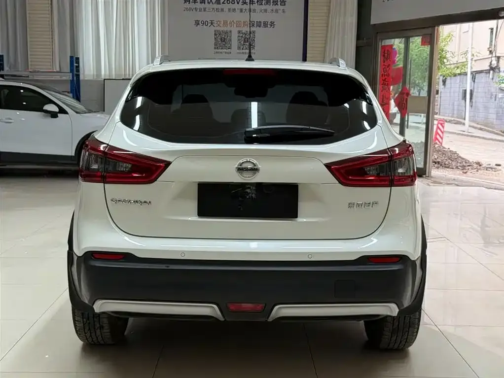 Nissan Qashqai — фото 5