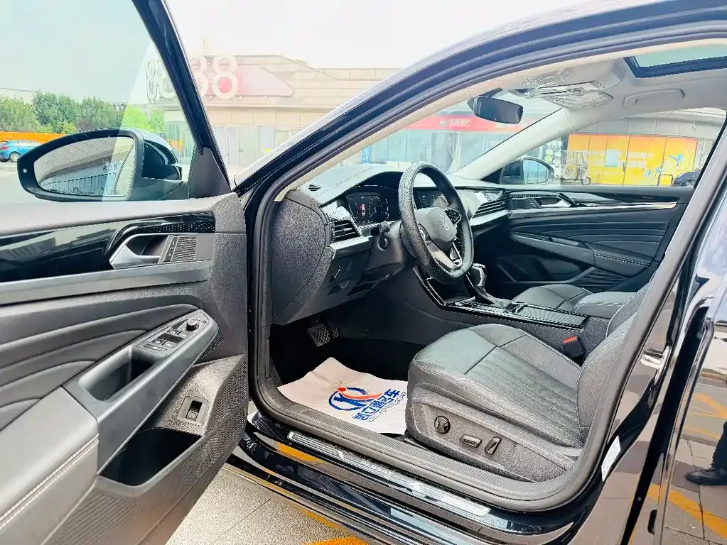 Volkswagen Passat — фото 9