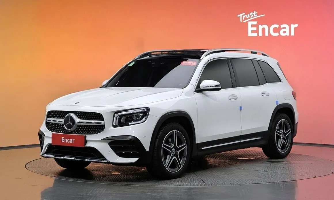 Mercedes-Benz GLB-Class — фото 1