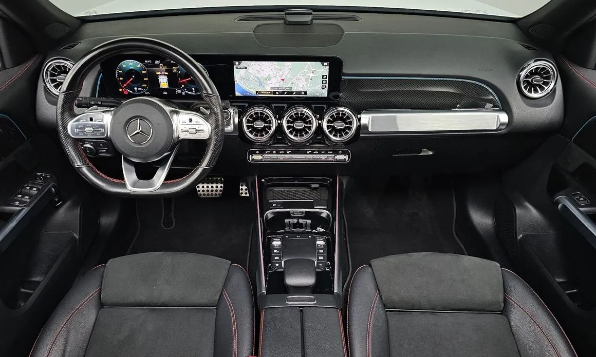 Mercedes-Benz GLB-Class — фото 10