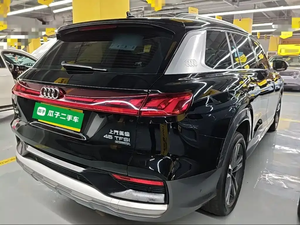 Audi Q6 — фото 10