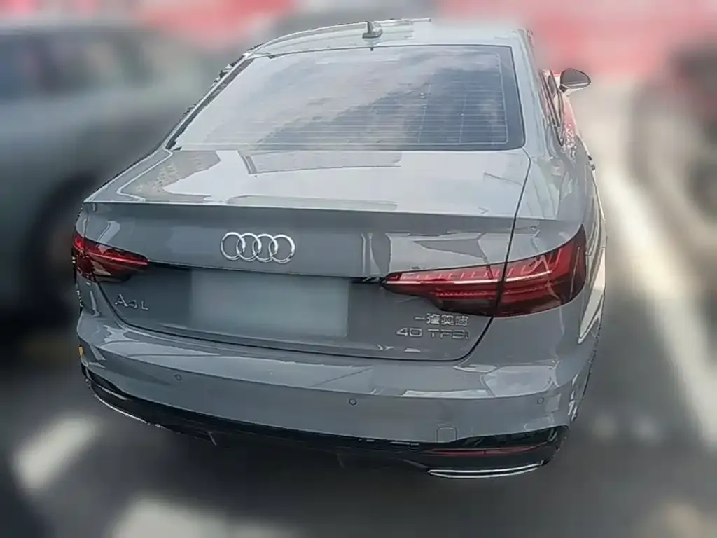 Audi A4L — фото 5