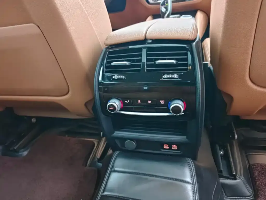 BMW 6 Series GT — фото 2