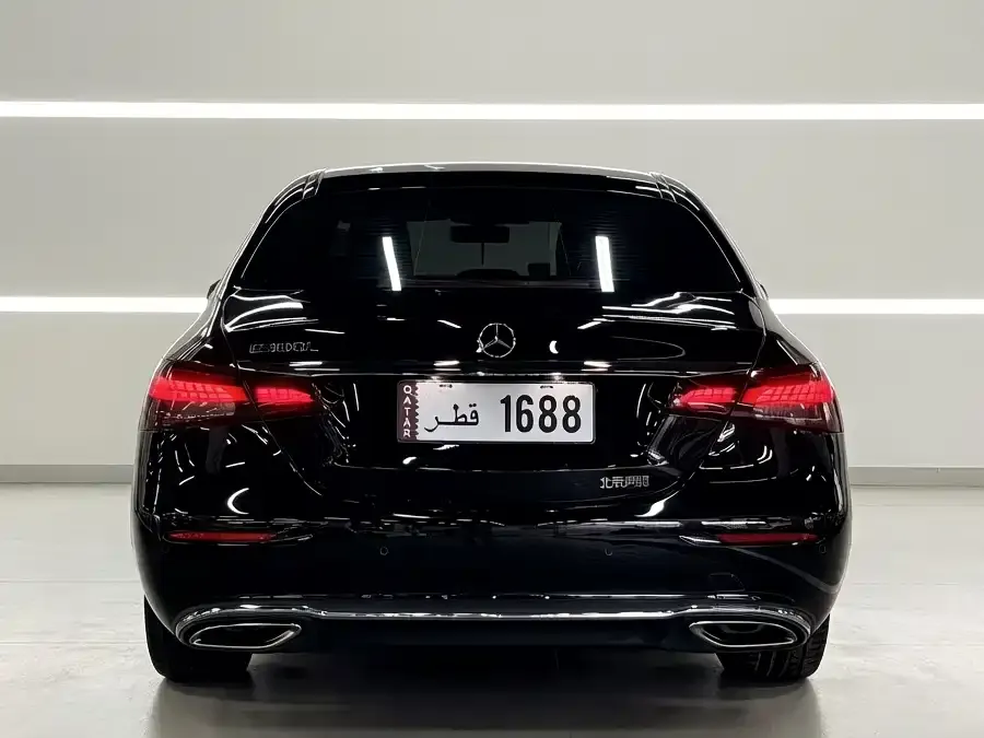 Mercedes-Benz E-Class — фото 3
