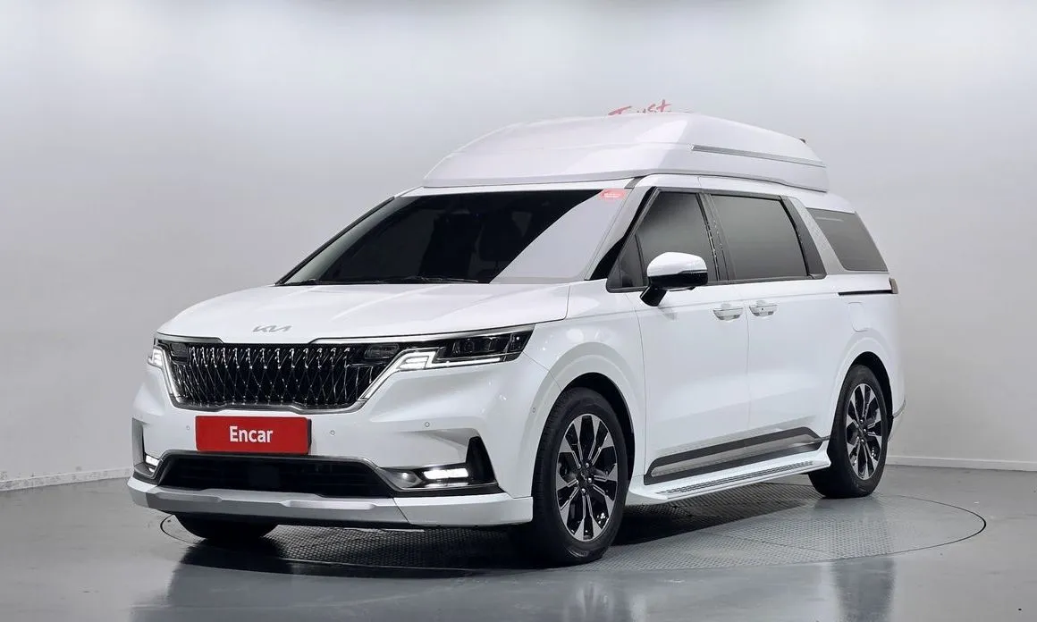 Kia Carnival — фото 1