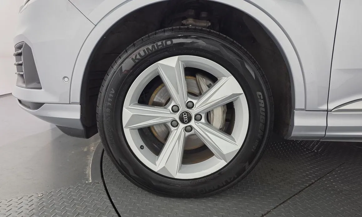 Audi Q7 2022 из KR, фото 9