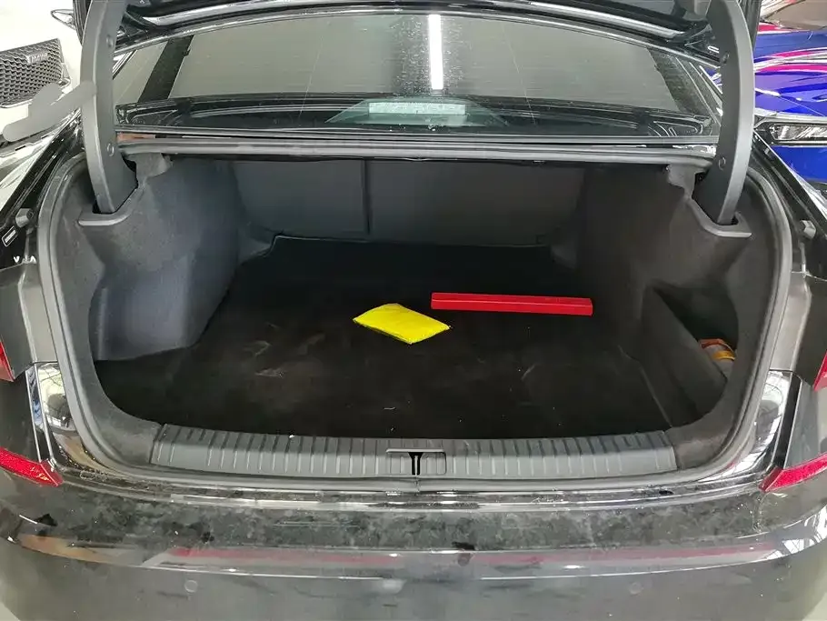 Volkswagen Passat — фото 6