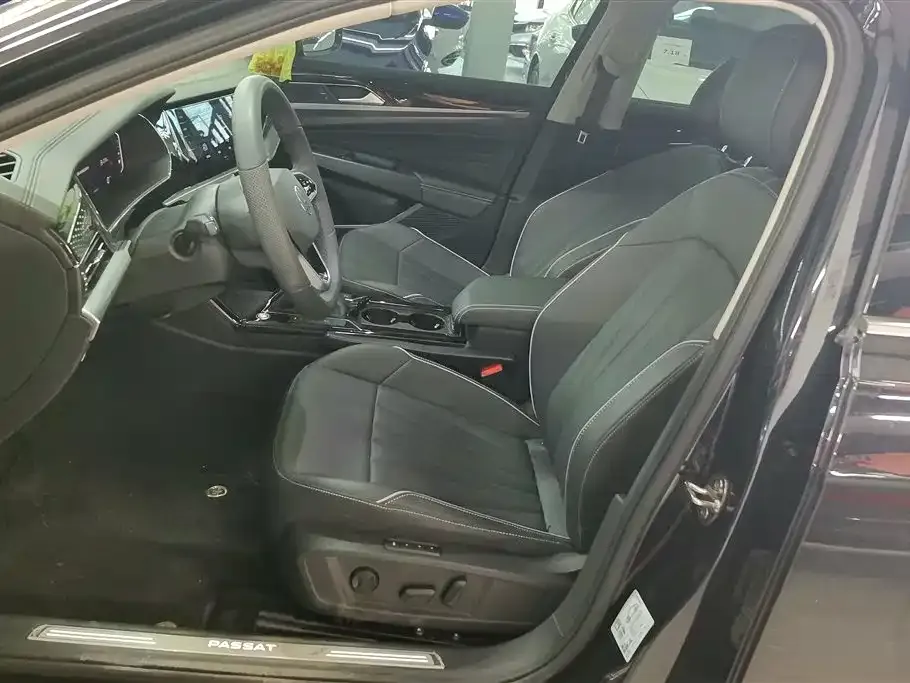 Volkswagen Passat — фото 9