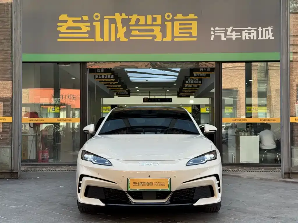 BYD Seal 06GT — фото 7