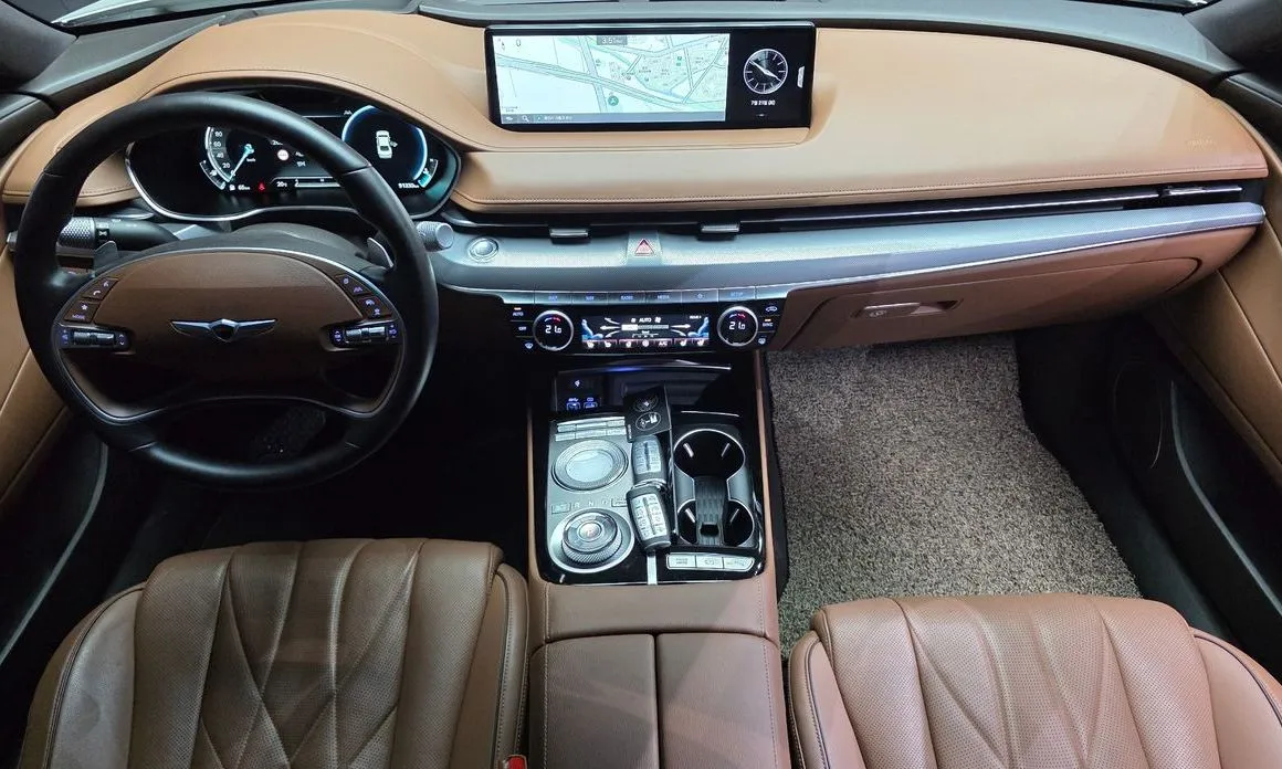 Genesis G80 — фото 10