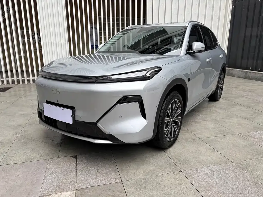 Geely Galaxy Xingjian 7 — фото 1