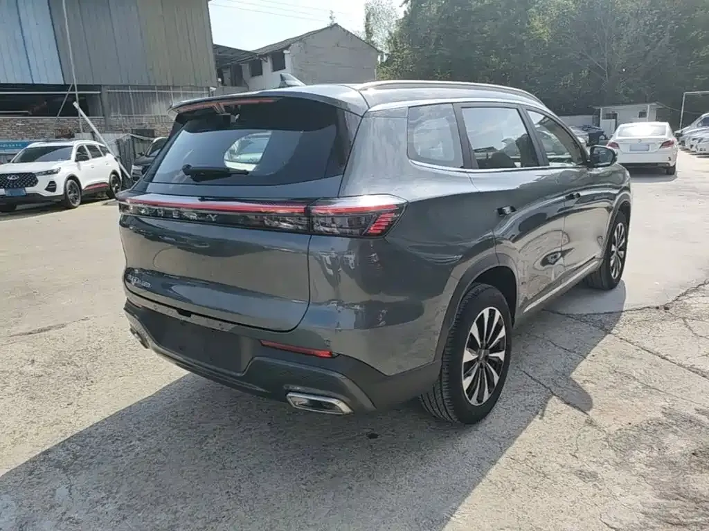 Chery Tiggo 8 PLUS — фото 10