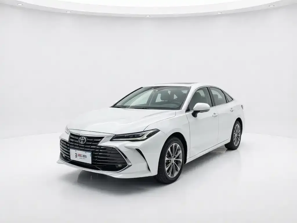 Toyota Avalon — фото 1