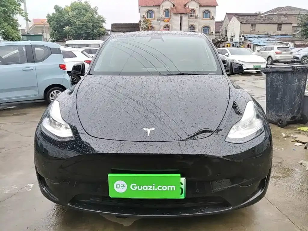 Tesla Model Y — фото 9