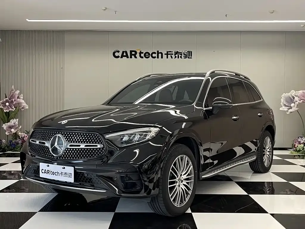Mercedes-Benz GLC — фото 1