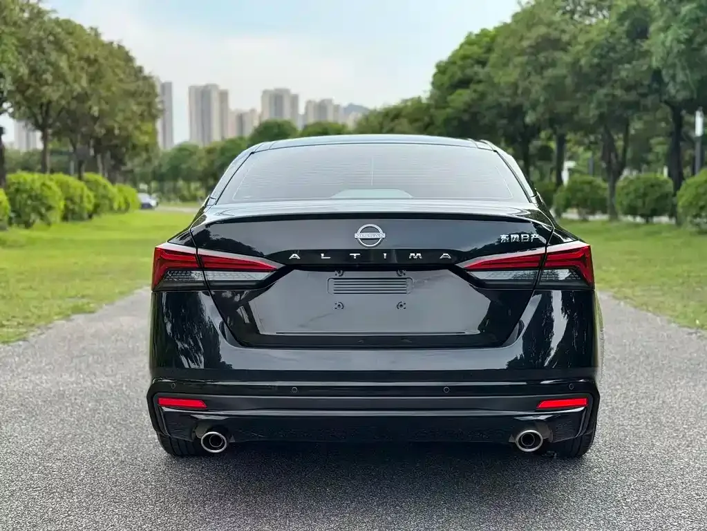 Nissan Teana — фото 4