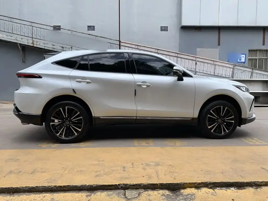 Toyota Venza 2022 из CN, фото 9