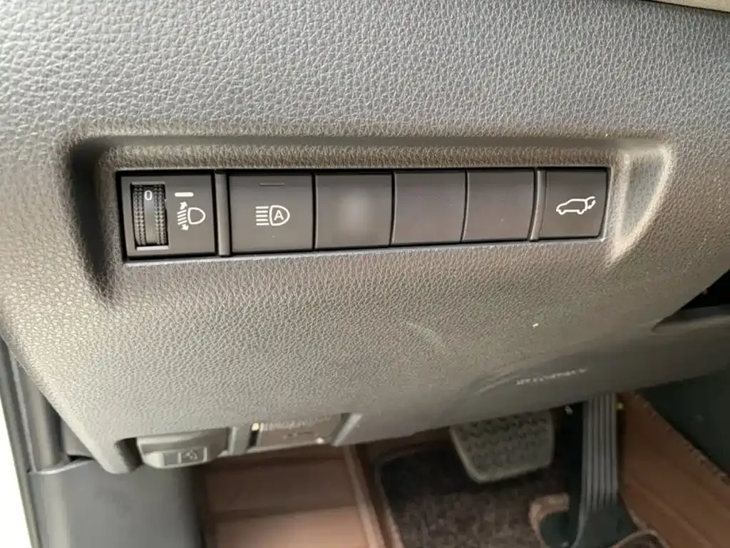 Toyota Venza 2022 из CN, фото 10