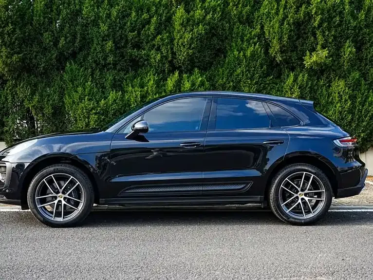 Porsche Macan — фото 10