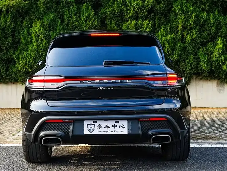 Porsche Macan — фото 6