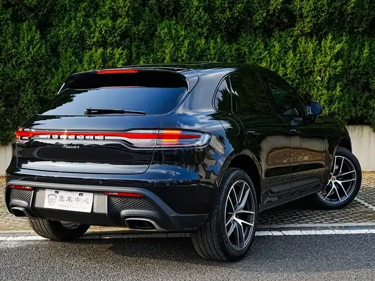 Porsche Macan — фото 5