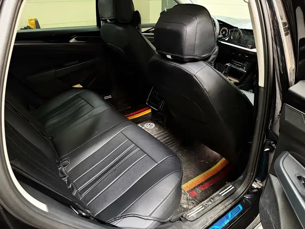 Volkswagen Passat — фото 2