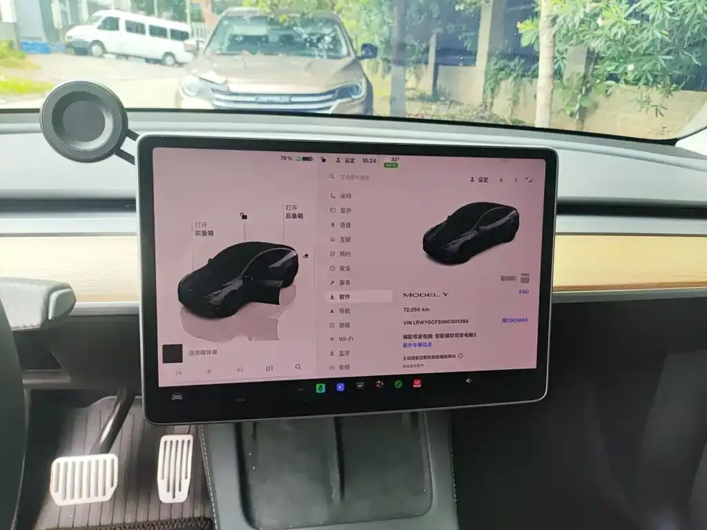 Tesla Model Y — фото 3