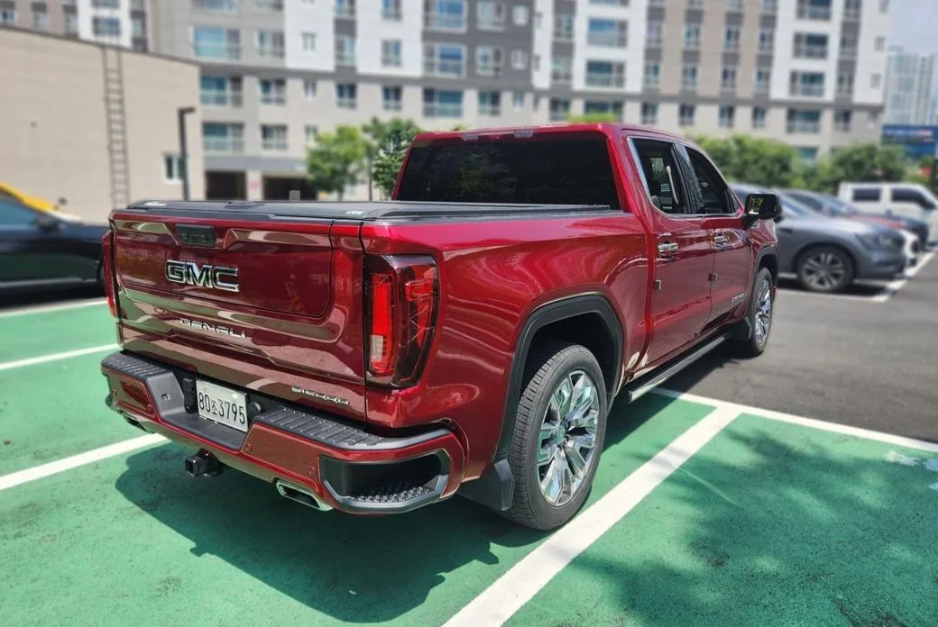 GMC Sierra — фото 4