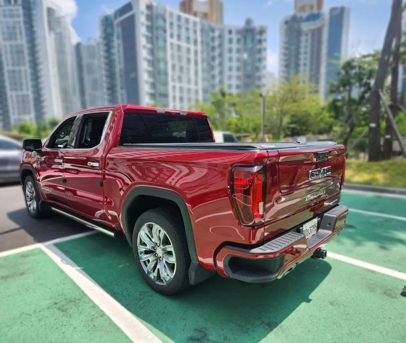 GMC Sierra — фото 9